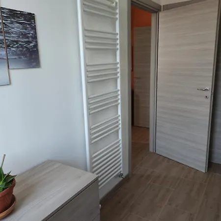 Πανσιόν Ara Blu Canegrate