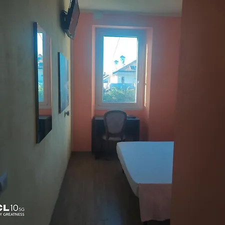 Ara Blu Πανσιόν